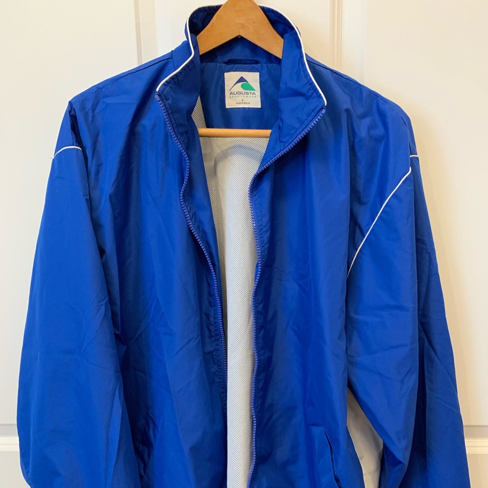 Blue Wind Breaker